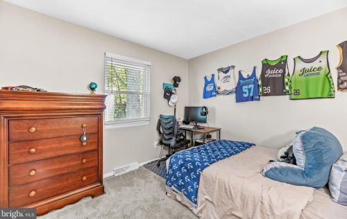 5732 Stephen Reid Rd, Huntingtown MD 20639-9769 exterior