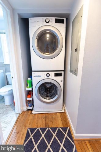 3807 W St, Washington DC  20020-1328 exterior