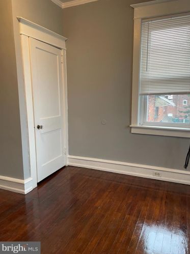 224 27 St, Camden NJ 08105-3927 exterior