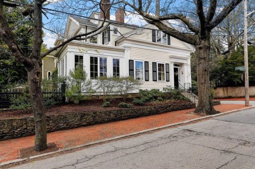 76 Prospect St, Providence, RI 02904-5215