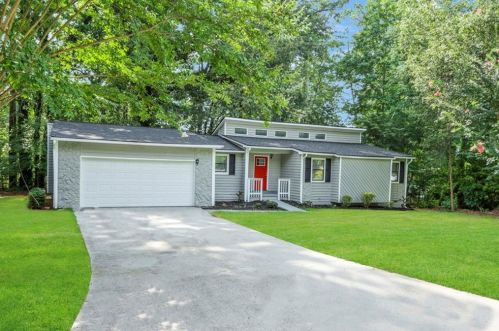 3475 Deer Trce, Lithonia GA  30038-2711 exterior