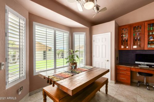 1709 Cathedral Rock Dr, Phoenix AZ 85048-8909 exterior