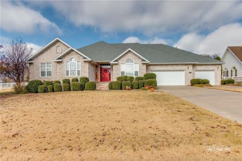 6582 Western Trl Dr, Springdale AR  72762-8948 exterior