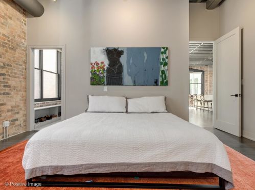 420 Grand Ave, Chicago IL 60612-1144 exterior