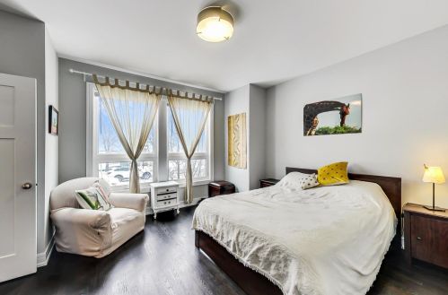 3131 Spaulding Ave, Chicago IL 60618-6804 exterior