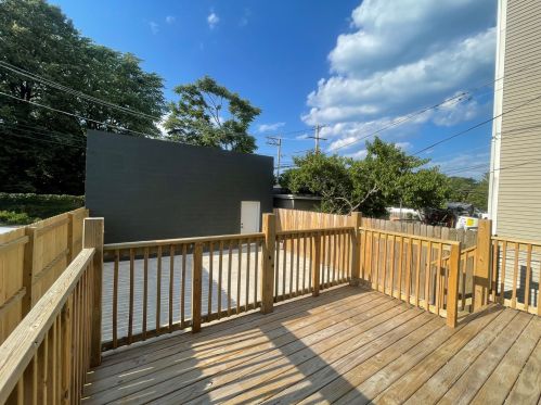 1624 Peterson Ave, Chicago IL  60660-2417 exterior