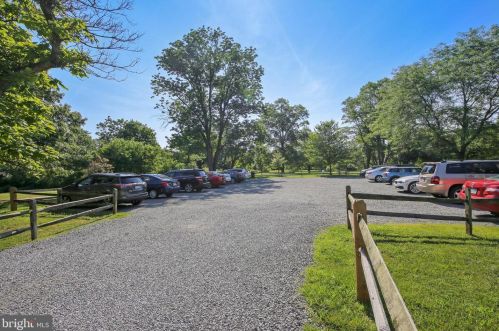 311 Kentucky Ave, Alexandria VA 22305 exterior