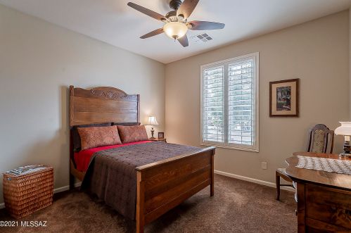 1186 Night Heron Dr, Green Valley AZ 85614-6014 exterior