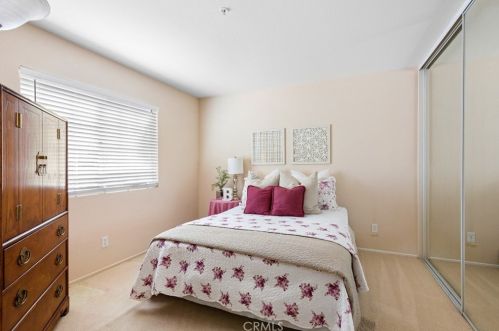 2375 Cascade, Tustin CA exterior