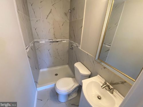 6727 Limekiln Pike, Philadelphia PA 19138-2007 exterior