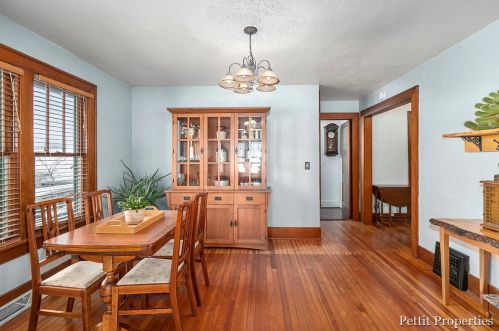 120 Grant St, Portland MI 48875-1532 exterior