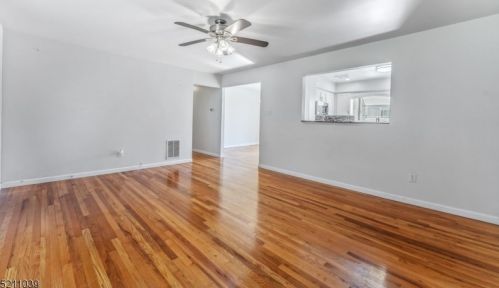 933 Grand Ave, Hackettstown NJ  07840-1015 exterior