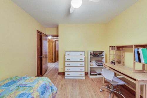 1704 Nordica Ave, Chicago IL 60707-4320 exterior