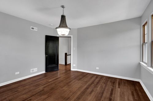 11362 Oakley Ave, Chicago IL 60636-3634 exterior