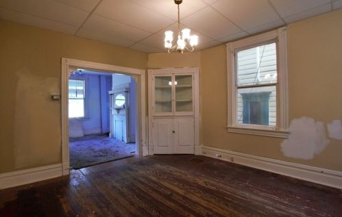 3529 Fleming Ave, Pittsburgh PA 15212-2113 exterior