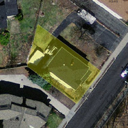 125 Elliot St, Newton MA  02461-1629 aerial view