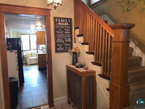 830 10 St, Duluth MN 55805-1228 exterior