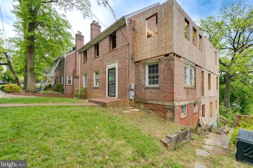 3722 13th St, Washington DC 20010-1411 exterior