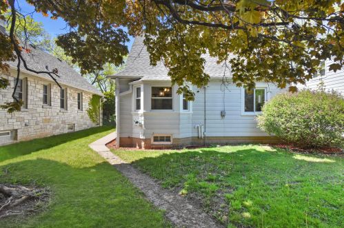 3602 56th St, Milwaukee WI  53220-1431 exterior