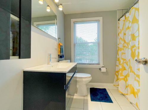 5101 Natchez Ave, Chicago IL 60638-1346 exterior