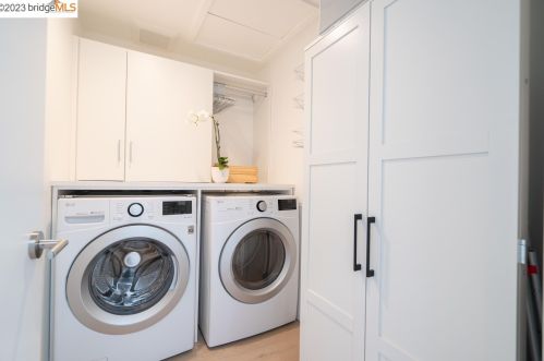 1028 Grayson St, Berkeley CA 94710-2643 exterior