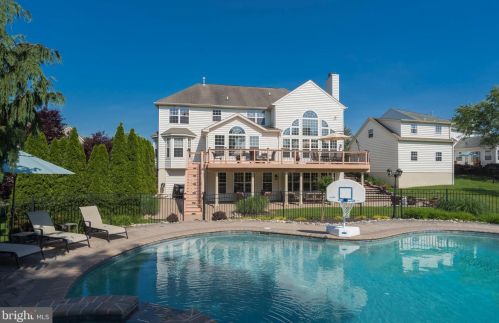 1023 Broadleaf Cir, Limerick, PA 19468-1632