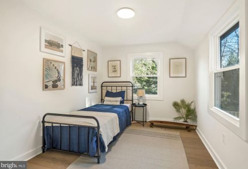 2906 Stanton Ave, Silver Spring MD  20910-1217 exterior