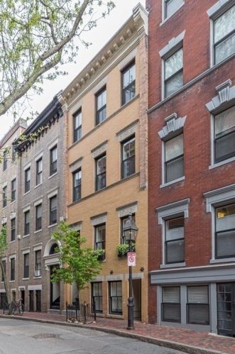 102 Myrtle St, Boston MA exterior