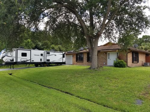 1908 Ember St, Fort Pierce, FL 34953-1721