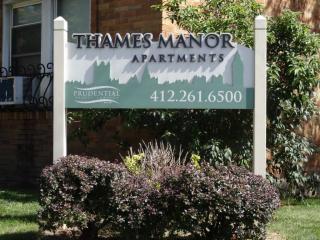 585 Negley Ave, Pittsburgh PA  15232-1629 exterior