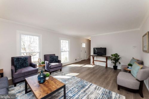 2207 Victor Ct, Silver Spring, MD 20906-3246