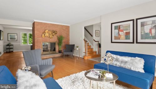 1423 Crestridge Dr, Silver Spring MD 20910-1535 exterior