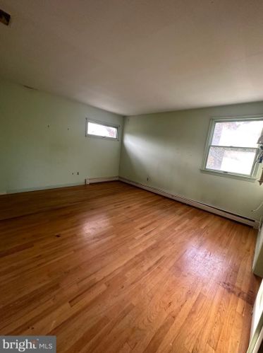 3750 Wheatsheaf Rd, Huntingdon Valley PA  19006-2810 exterior