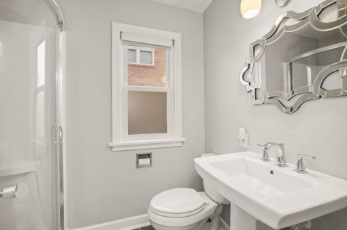 4790 Sheffield Ave, Milwaukee WI 53217-5962 exterior