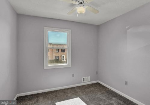 202 Georgetown Cir, Hanover PA 17331-2363 exterior