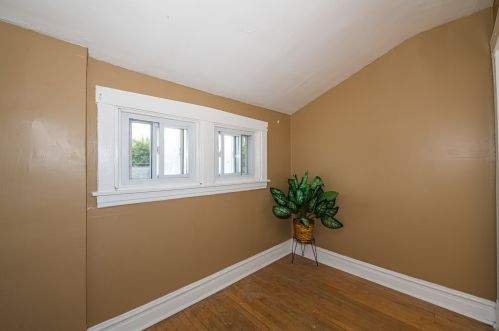 811 9 Ave, Broadview IL 60153-1918 exterior