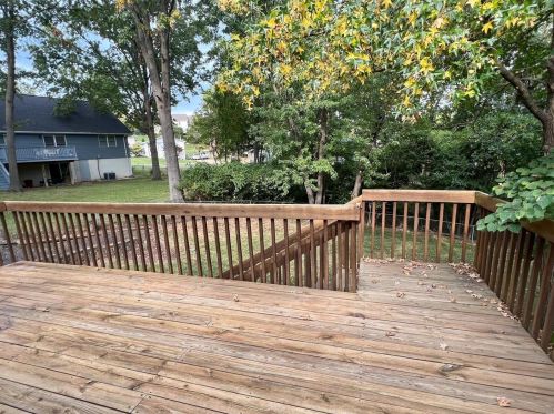 5908 Loblolly Ct, Saint Louis MO 63128-4302 exterior