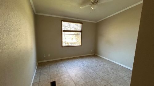 4 Lk Dr, Huntsville TX 77320-0237 exterior