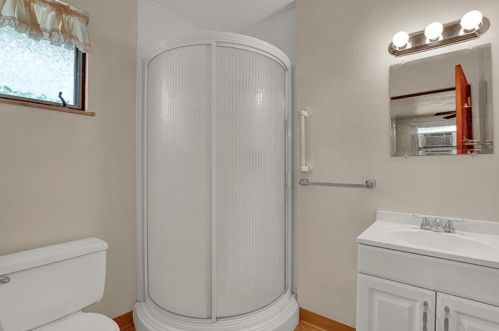 4412 Everlawn St, Pittsburgh PA 15122-2112 exterior