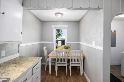 2939 Fairfield St, Meskegon MI  49441-4005 exterior