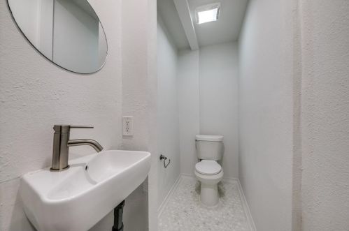 9930 Cloister Dr, Dallas TX 75228-3617 exterior