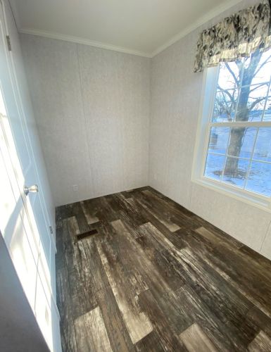 29 Hazel Dr, Concord NH 03301-3426 exterior