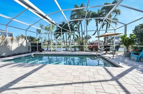 3464 Donoso Ct, Naples, FL 34109-1307