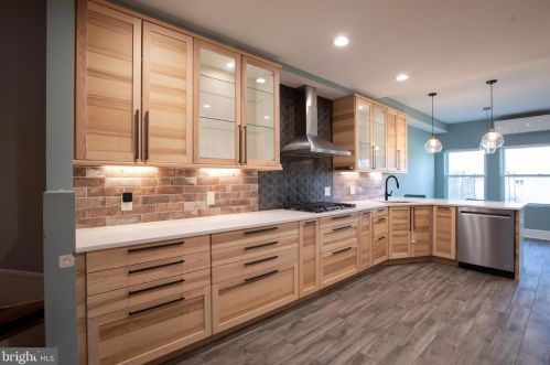 513 13th St, Washington DC  20002-6329 exterior