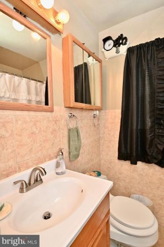 2006 Fort Davis St, Washington DC  20020-1331 exterior