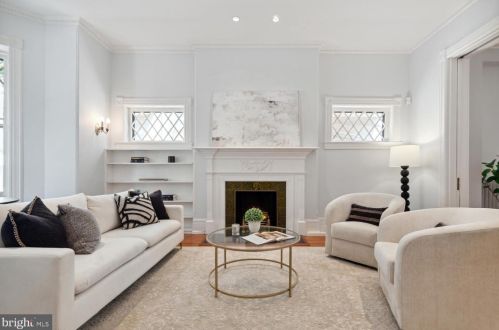 2010 Hillyer Pl, Washington DC 20009-1006 exterior