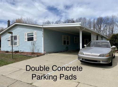 545 Mallard St, Rochester, MI 48309-3431