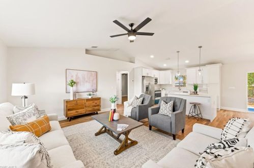 5301 21 Pl, Naples FL 34116-6863 exterior