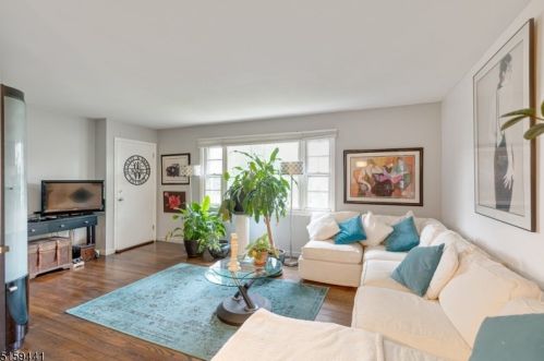 53 12th St, Paterson NJ  07506-3727 exterior