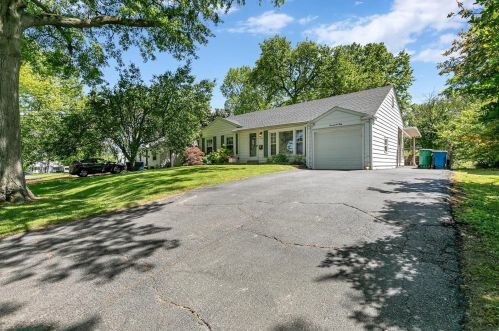 7130 Circleview Dr, Saint Louis MO 63123-1603 exterior